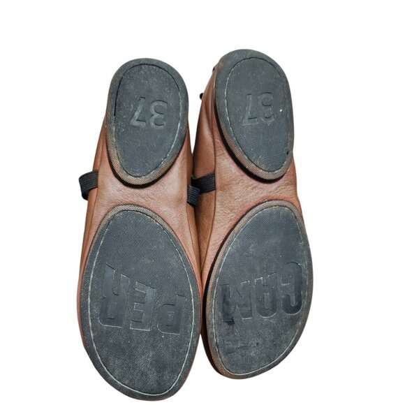 Camper Brown Leather Mary Jane Flats Women EU 37 Elastic Strap Comfort Shoes